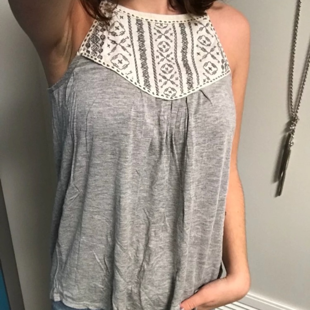 Gray tank top